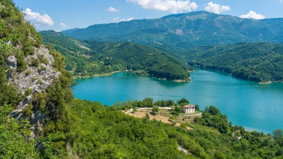 Il Lago del Salto